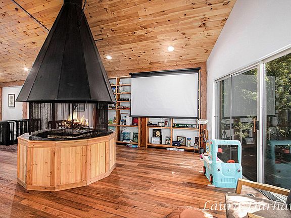 5th image of 6480 Island Lake Rd
