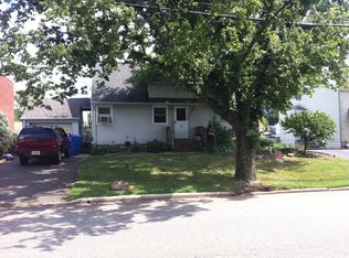 142 Plymouth Dr, Iselin, NJ 08830