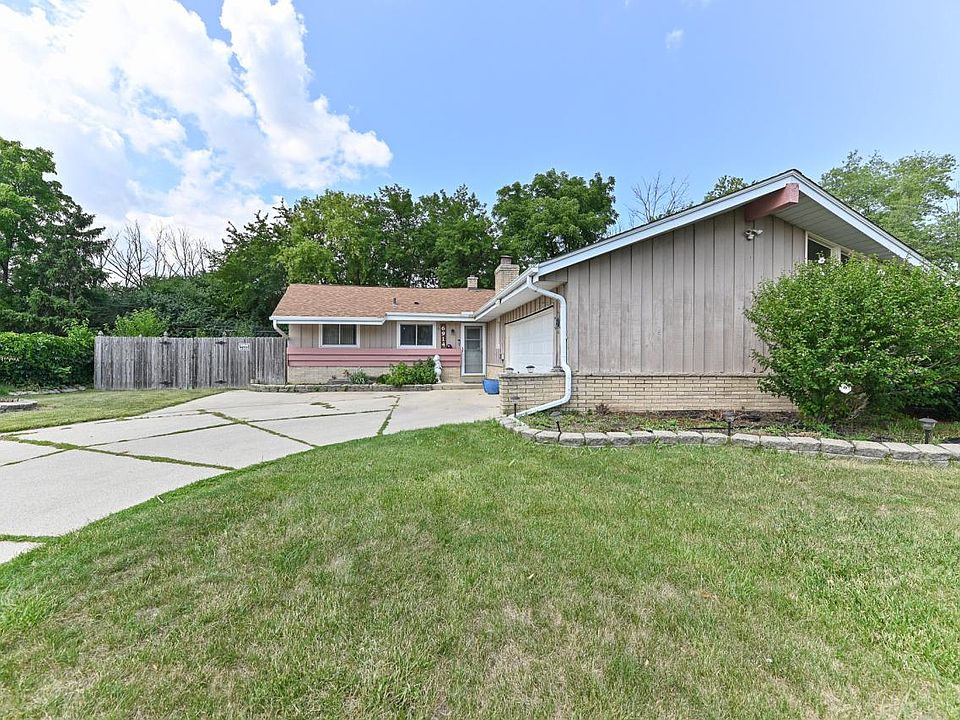 1st image of 6914 West Van Norman AVENUE
