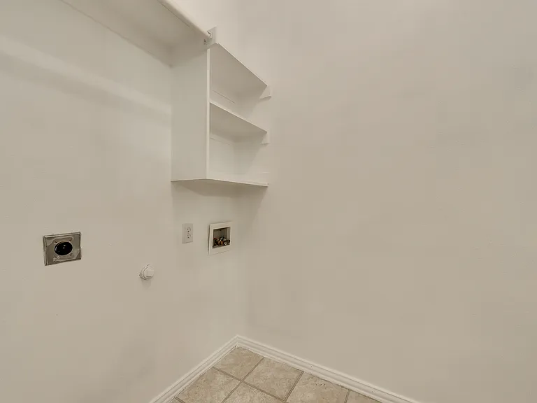 5201 Crossvine Ln — Photo 22