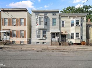 497 3rd St, Albany, NY 12206