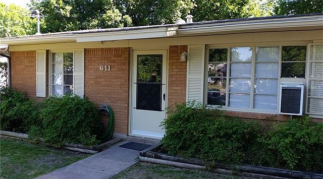1st image of 611 Hammack Dr