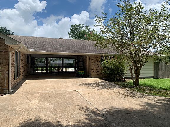 4th image of 927 S Tamela Dr