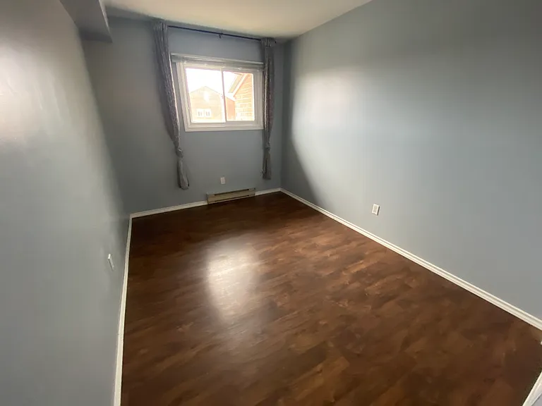 580 Armstrong Rd #407 — Photo 7