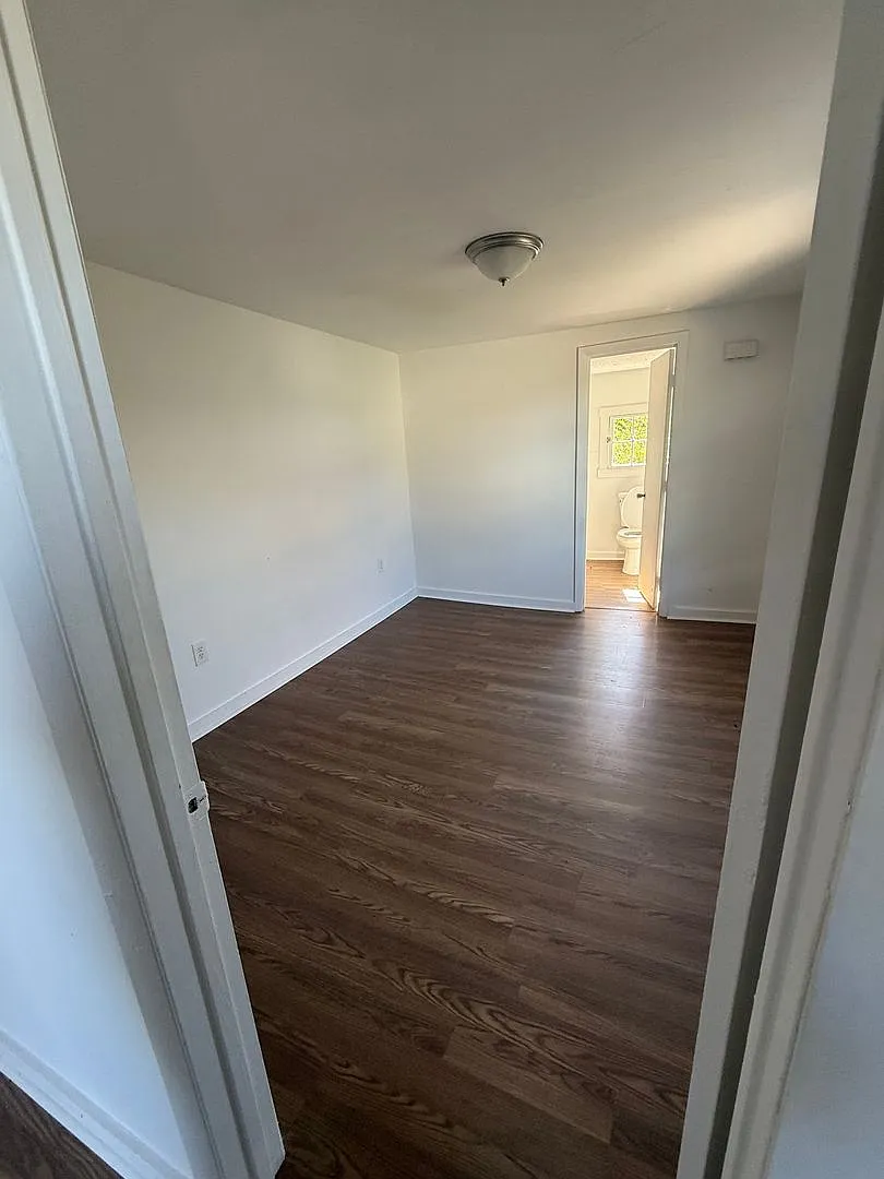 Askin St 7 — Photo 2