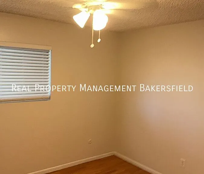 2403 Olive St #2403 — Photo 32