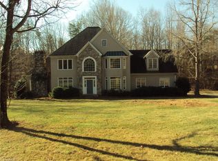 5245 Larue Ct, Summerfield, NC 27358