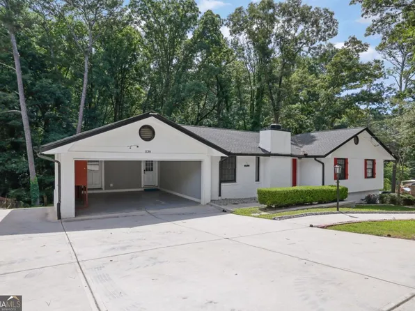 1138 Carla Joe Dr SW, Lilburn, GA 30047