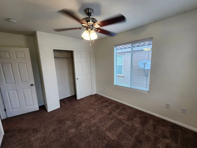 8177 Misty Horizon Ct — Photo 32