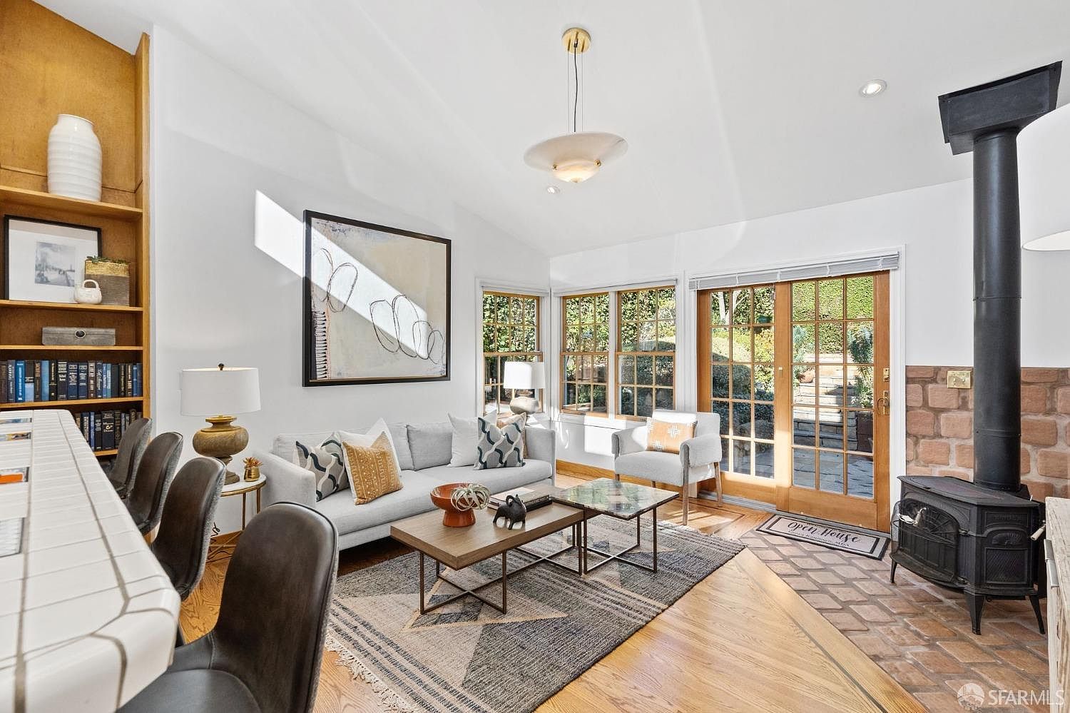 584 Valley St, San Francisco, CA 94131 | Zillow