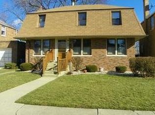 9409 S Sacramento Ave, Evergreen Park, IL 60805