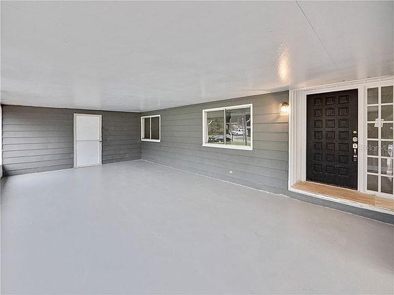 4th image of 1020 Bluebell Dr