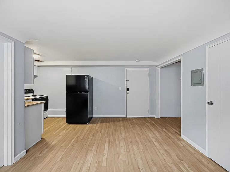 6469 Montgomery Rd #19 — Photo 5