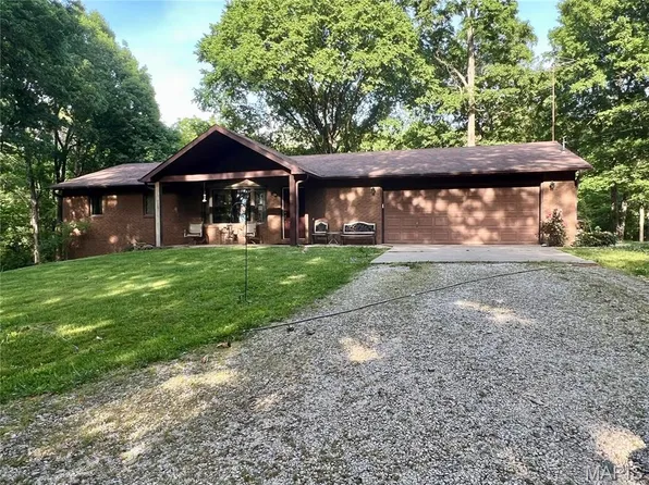 310 Granite Ln, Jackson, MO 63755