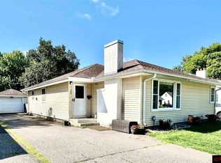 325 Jefferson Ave, North Mankato, MN 56003