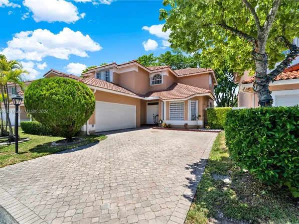 15311 SW 108th Ter, Miami, FL 33196