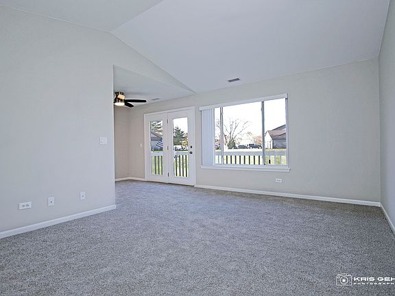 3rd image of 295 Crestview Dr Unit C