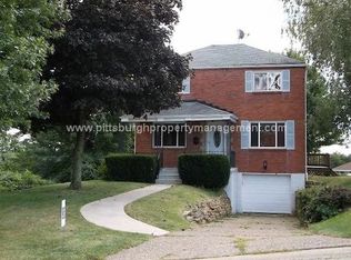 53 Forest Dr, Pittsburgh, PA 15220