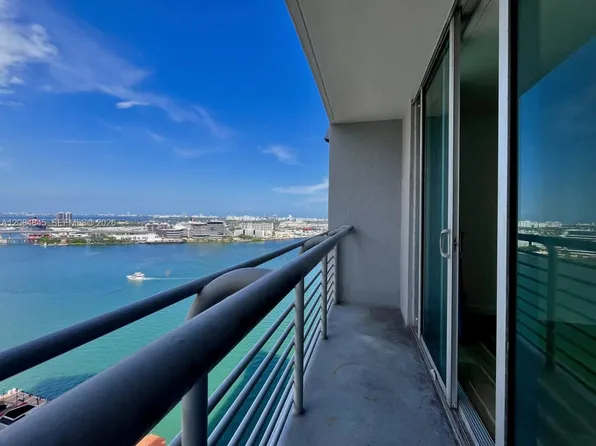 335 S Biscayne Blvd, Miami, FL