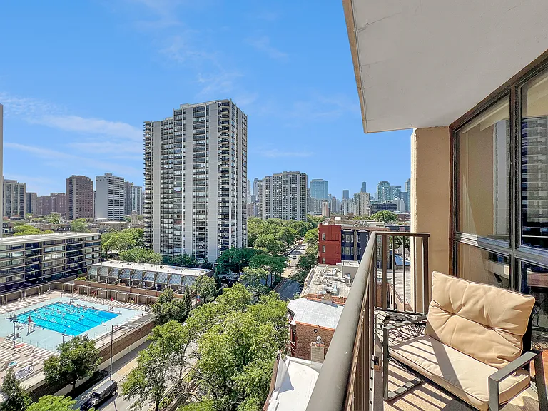 1540 N La Salle Dr #1001 — Photo 6