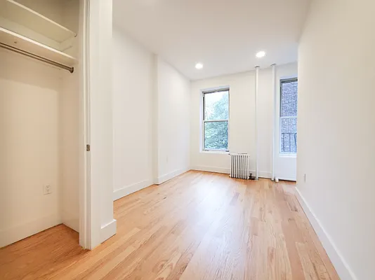 Rented by REAL New York | media 4