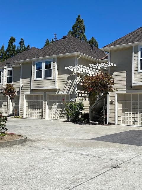 1st image of 1034 Galley Ln