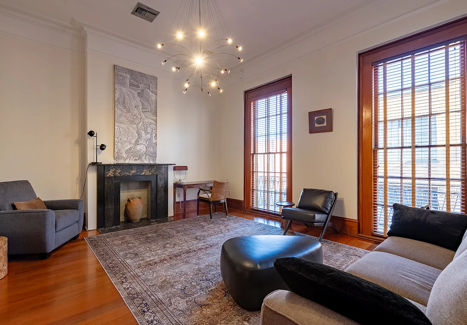 2 bed, 1200 sqft, $4,500 — Photo 1