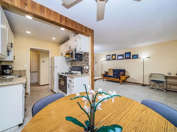 2929 Fire Mountain Dr Unit 26, Oceanside, CA 92054