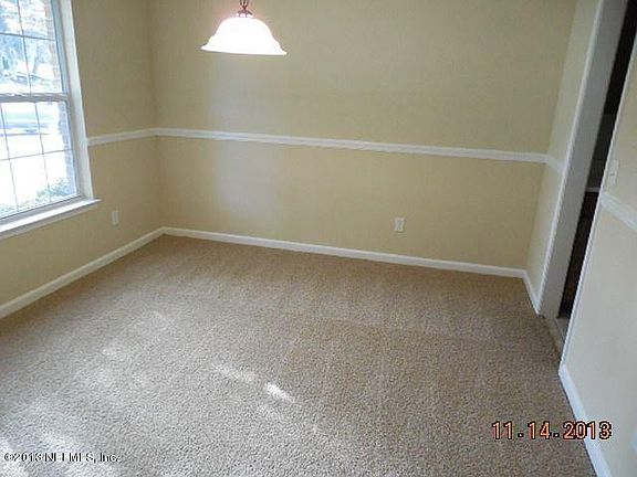 3rd image of 4426 Majestic Bluff Dr S