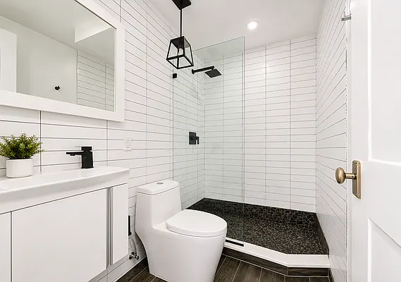 Bathroom, photo 2