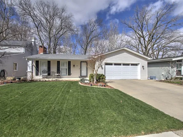 337 Hackberry Pl, Decatur, IL 62521