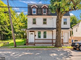 518 Columbus Rd, Burlington, NJ 08016