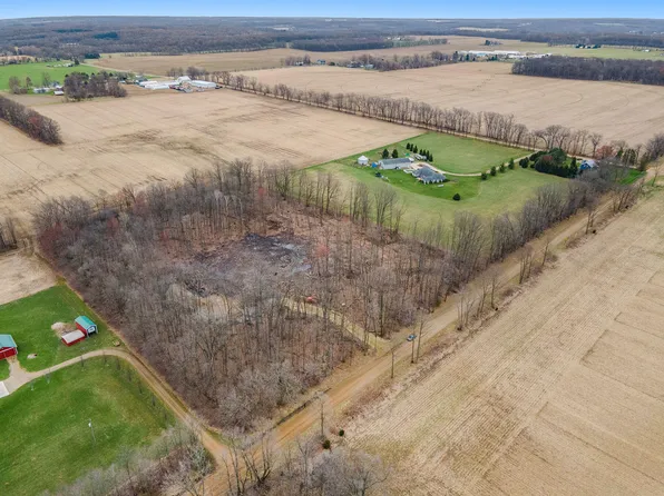 11805 Goffe Rd, Hanover, MI 49241