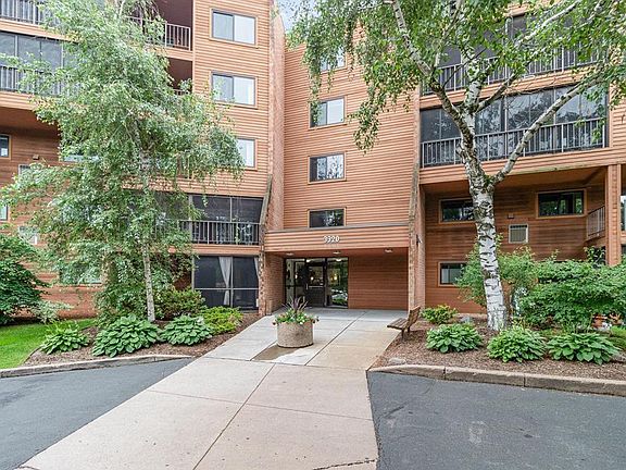 5th image of 3320 Louisiana Ave S APT 410