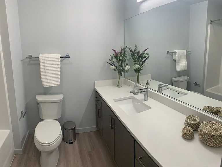 Z Street Lofts — Photo 18