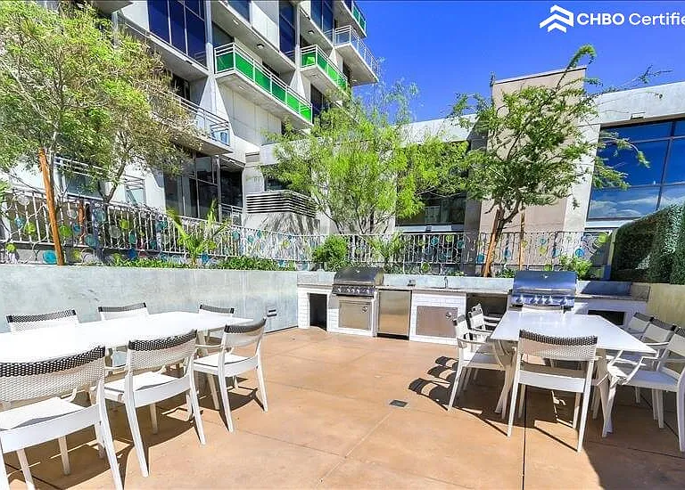 353 E Bonneville Ave #915 — Photo 38