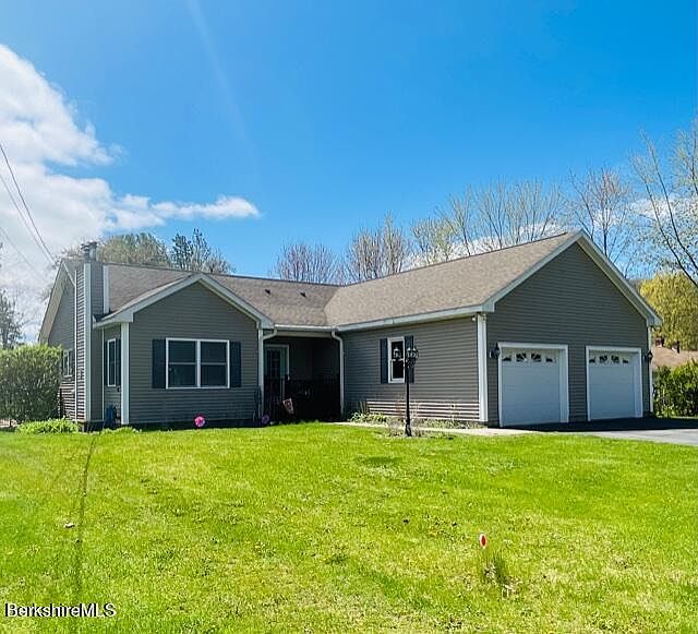 21 Wyantenuck St, Housatonic, MA 01236 Zillow