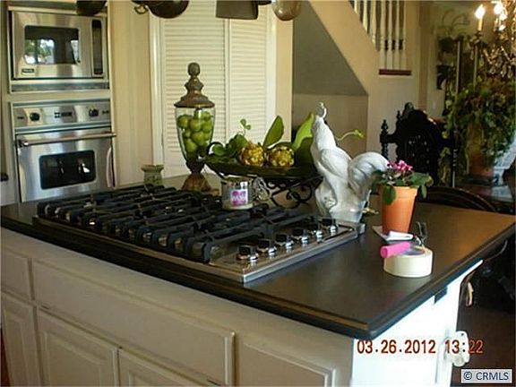 3rd image of 236 Magnolia St