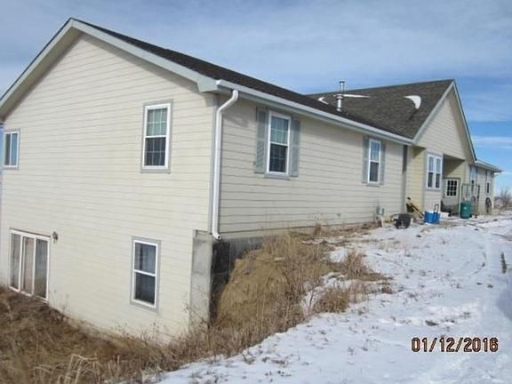 4th image of 7545 Schumaker Rd