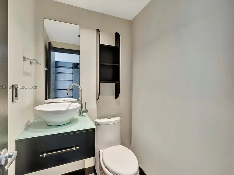 11111 Biscayne Blvd #9B-928 — Photo 8