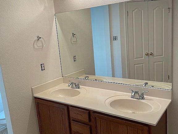 5th image of 4061 Cargill Dr