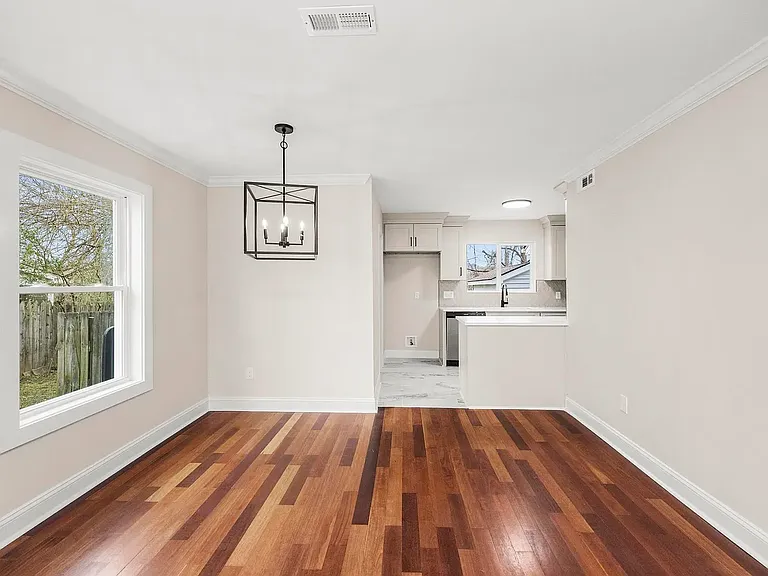 5702 Brentwood Meadows Cir — Photo 10