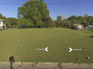 1300 La Paz St, Pensacola, FL 32506