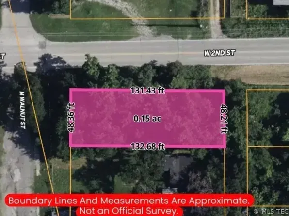 712 W 2nd St, Sand Springs, OK 74063