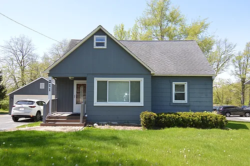 211 W State Rd Photo 1
