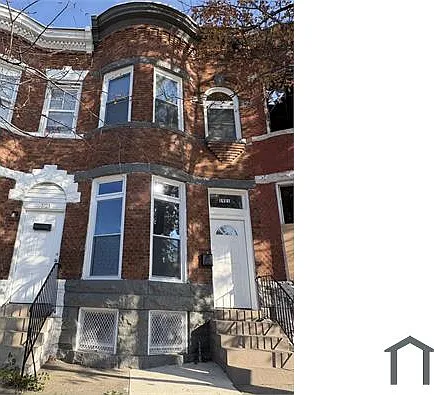 1921 N Fulton Ave — Photo 1