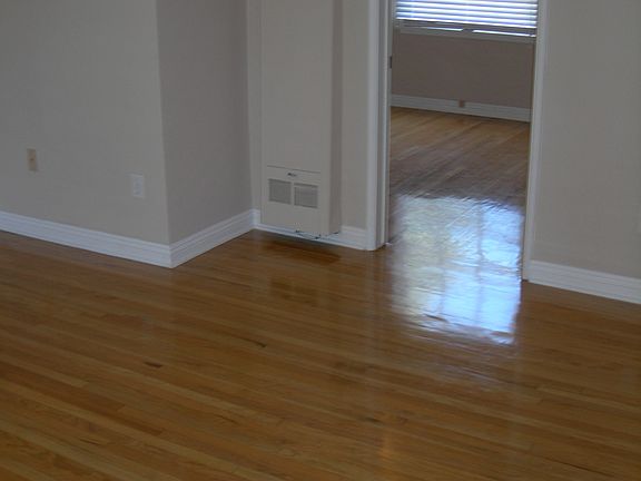 4th image of 3640 S Centinela Ave #5