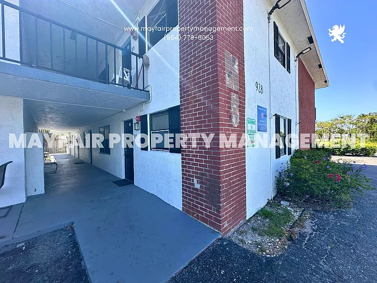 928 S Federal Hwy #17 — Photo 12