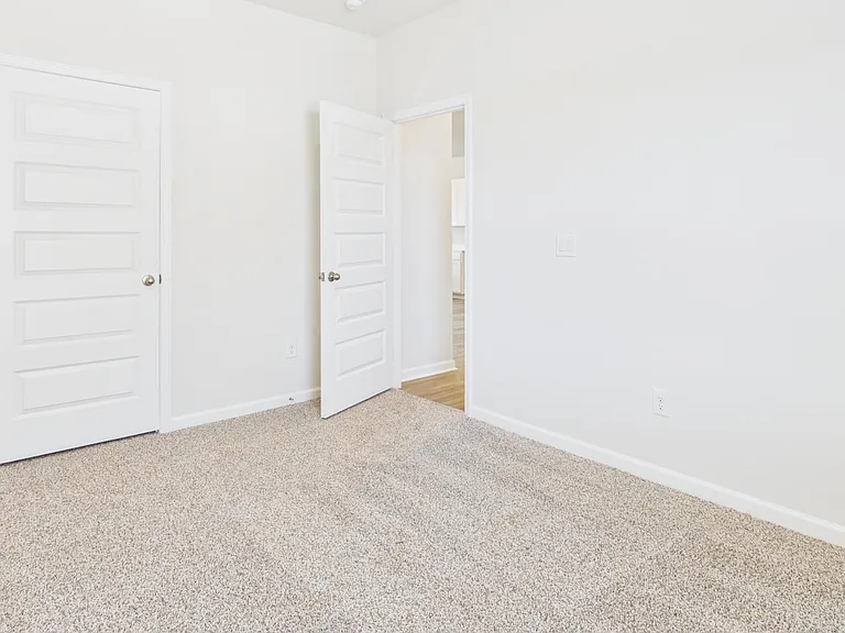 125 Betty Williams Dr — Photo 37