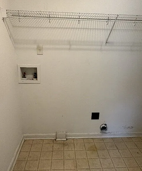 2502 Bluff View Ct #B — Photo 7